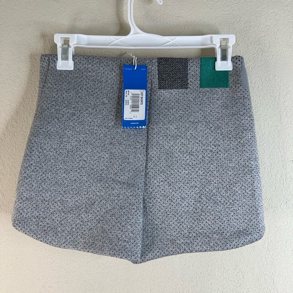 Adidas EQT Shorts gray Size Extra small NWT - Picture 3 of 5